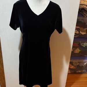 Kathie Lee Collection Black Velvet V-Neck Midi Dress